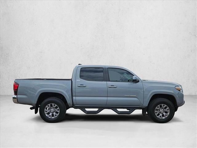 Used 2019 Toyota Tacoma SR5 AWD/4WD image 4