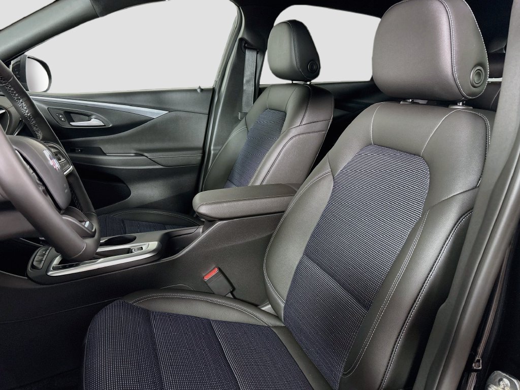 New 2026 Buick Envista Sport Touring w/ Convenience I Package FWD image 19