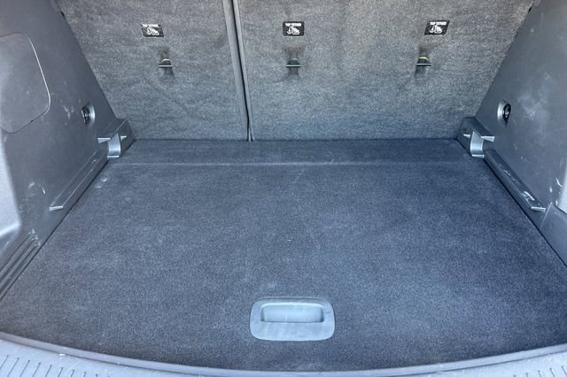 Used 2023 Buick Encore GX Preferred w/ Cold Weather Comfort Package FWD image 17