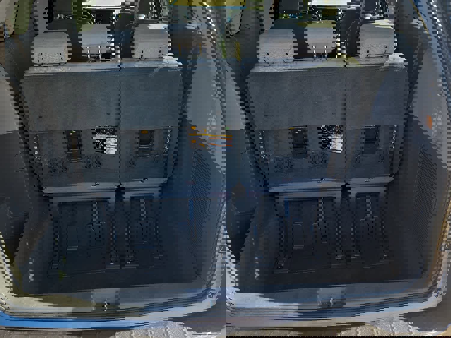 Used 2020 Toyota Sienna L image 17