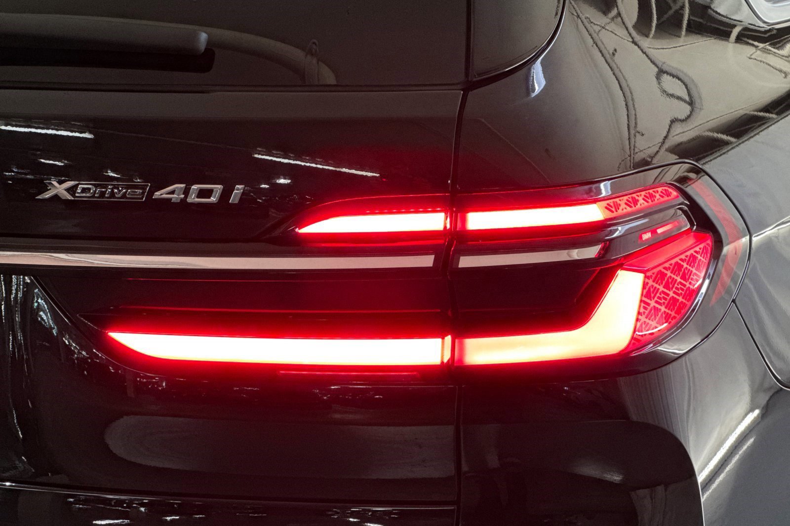 Used 2026 BMW X7 xDrive40i w/ Premium Package image 13