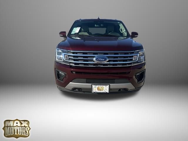 Used 2021 Ford Expedition XLT image 2