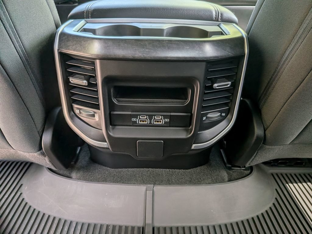 Used 2023 RAM 1500 Big Horn AWD/4WD image 35