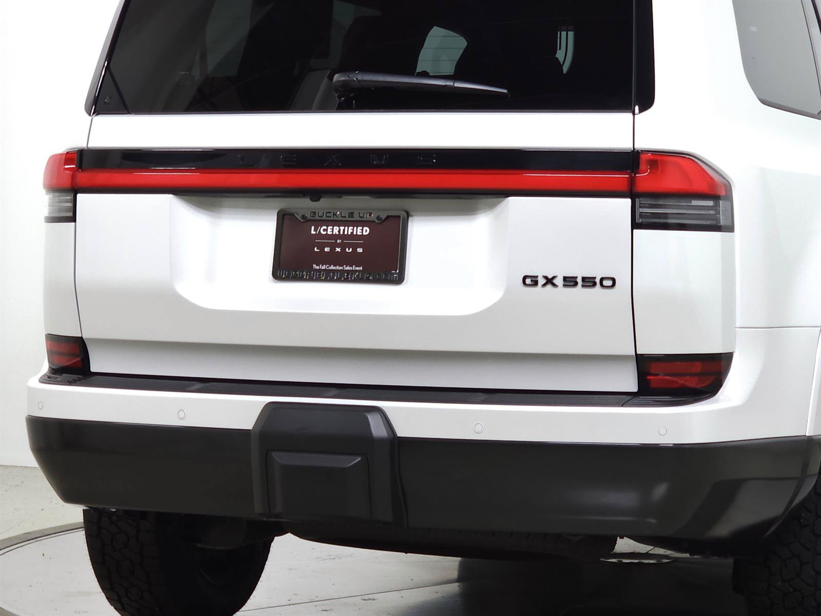 Certified 2026 Lexus GX 550 w/ Accessory Package (2T) AWD/4WD image 12