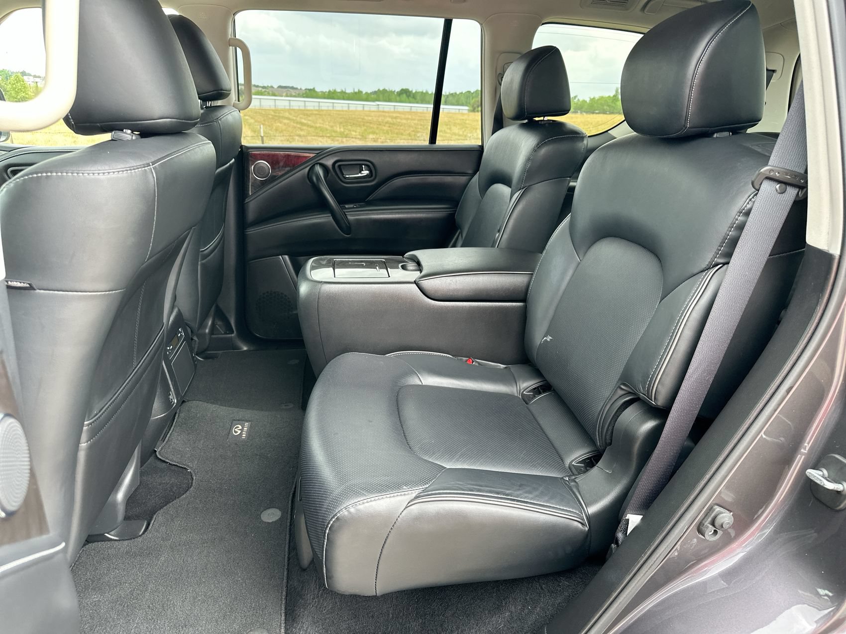 Used 2024 INFINITI QX80 Luxe RWD image 24