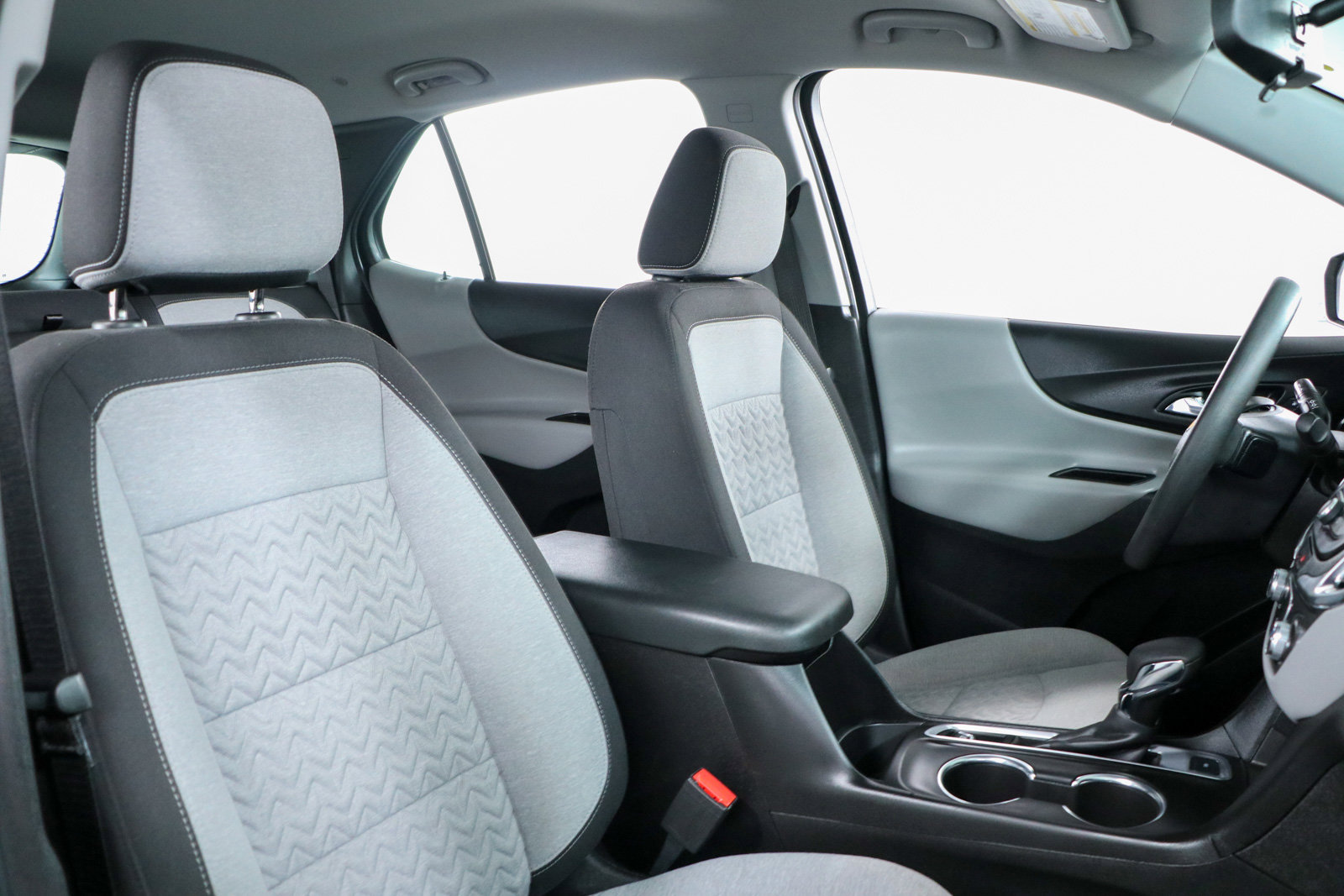 Used 2022 Chevrolet Equinox LS image 27