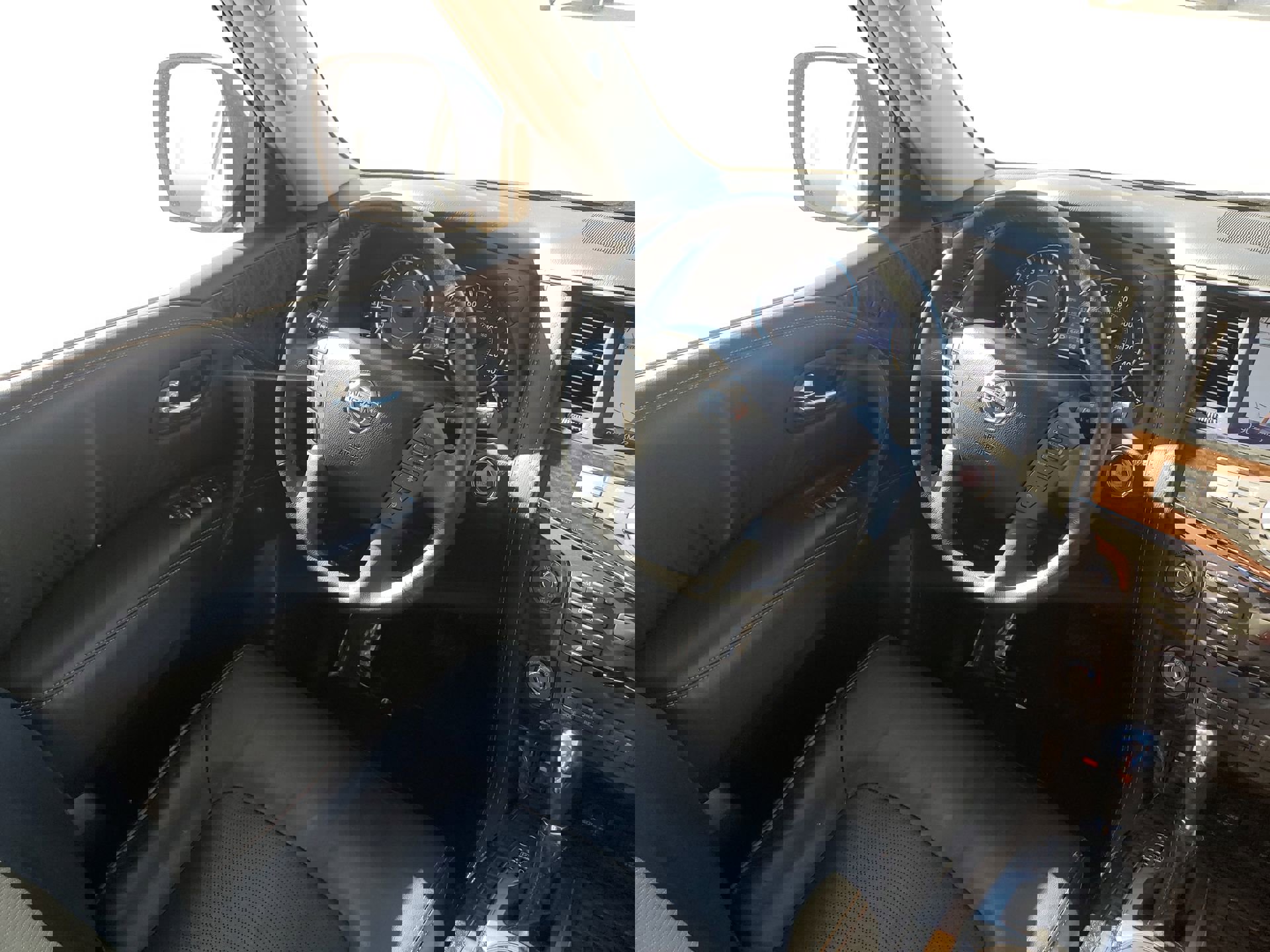 Used 2017 Nissan Armada SL w/ Technology Package image 17