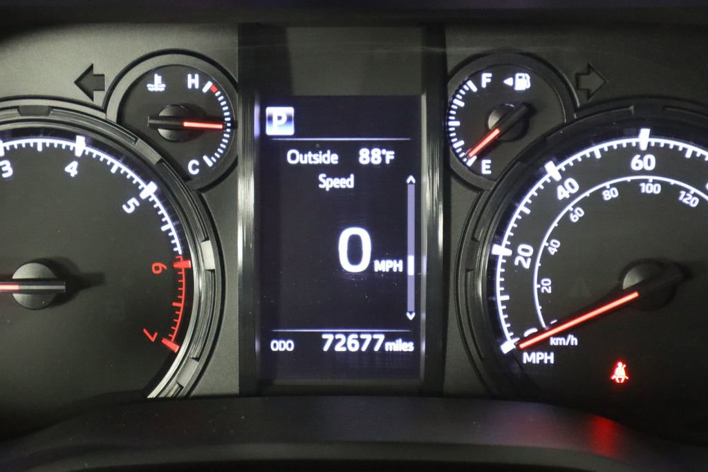 Used 2021 Toyota 4Runner SR5 Premium AWD/4WD image 30