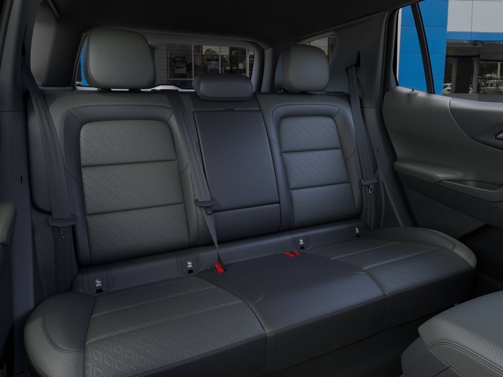 New 2026 Chevrolet Equinox LT w/ Convenience Package II FWD image 17