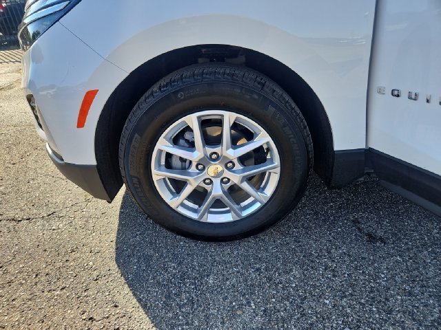 Used 2024 Chevrolet Equinox LT FWD image 26