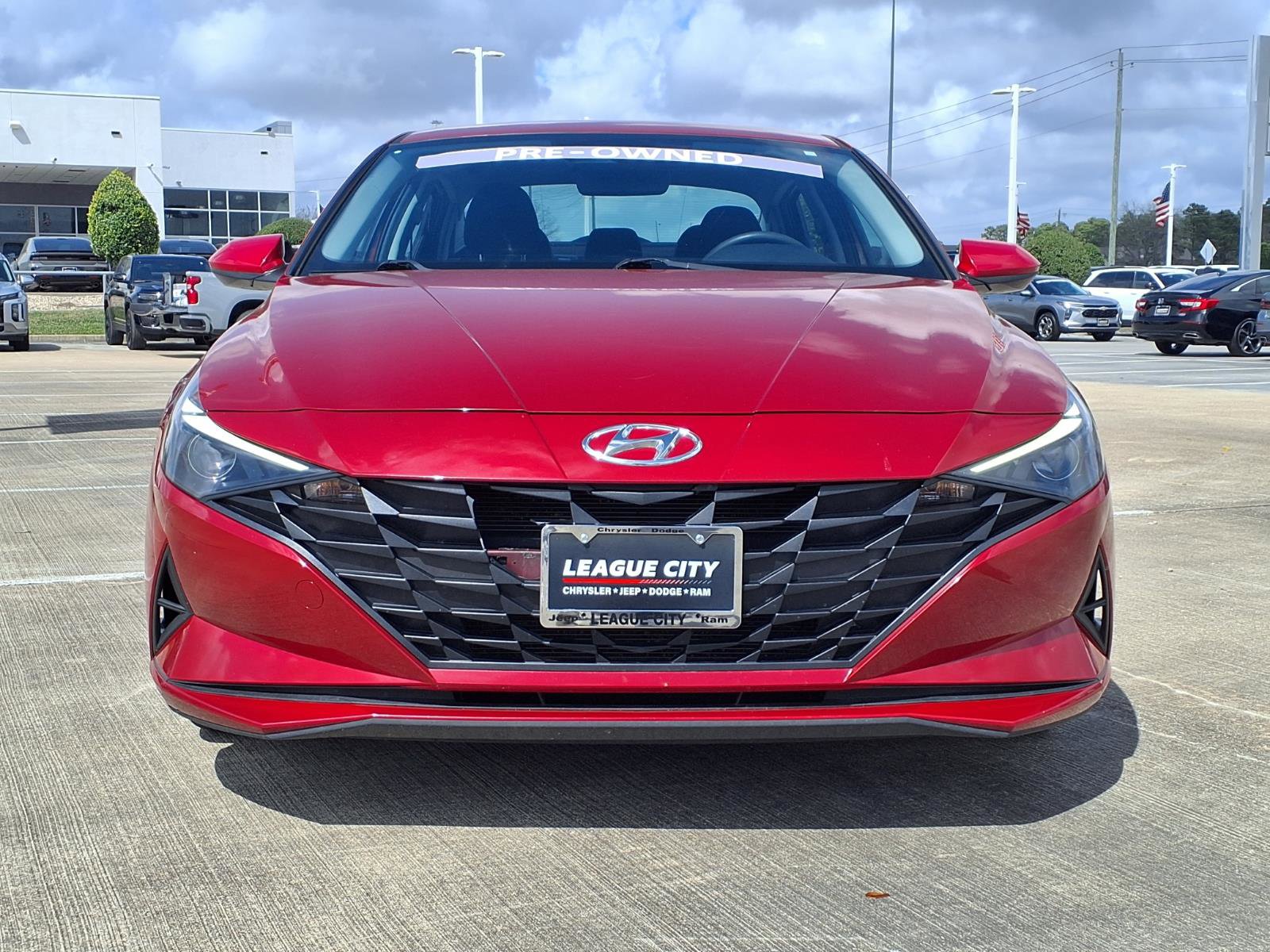 Used 2021 Hyundai Elantra SEL image 5