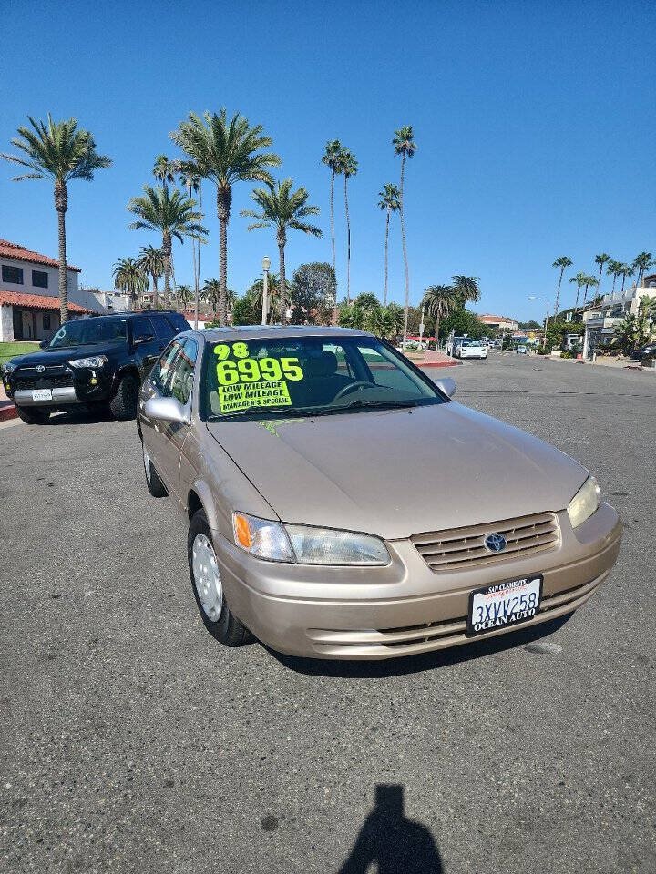 Used 1998 Toyota Camry LE FWD image 3
