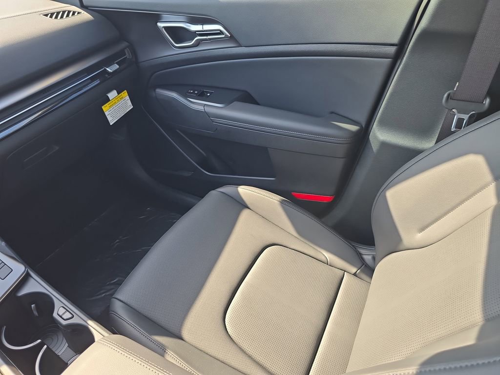 New 2026 Kia Sportage EX image 16