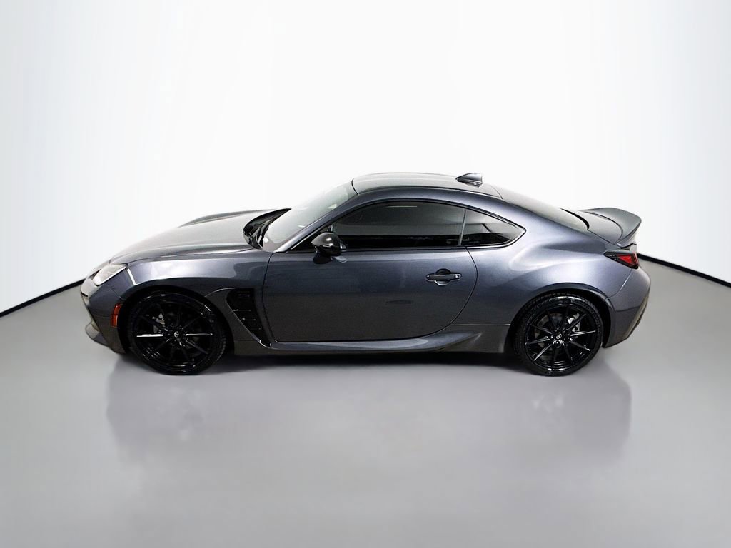 Certified 2024 Toyota GR86 Premium image 4