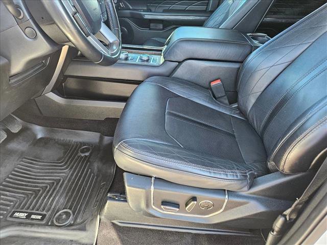 Used 2021 Ford Expedition Platinum image 18