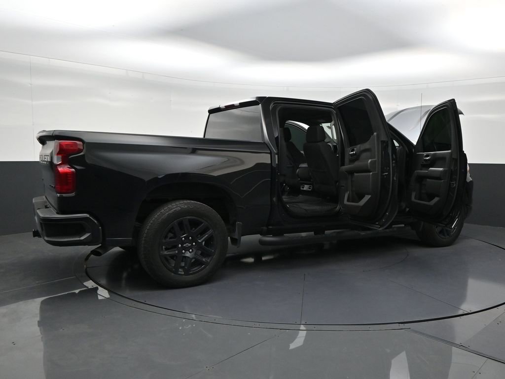 Used 2024 Chevrolet Silverado 1500 Custom w/ Turbomax Blackout Package RWD image 28