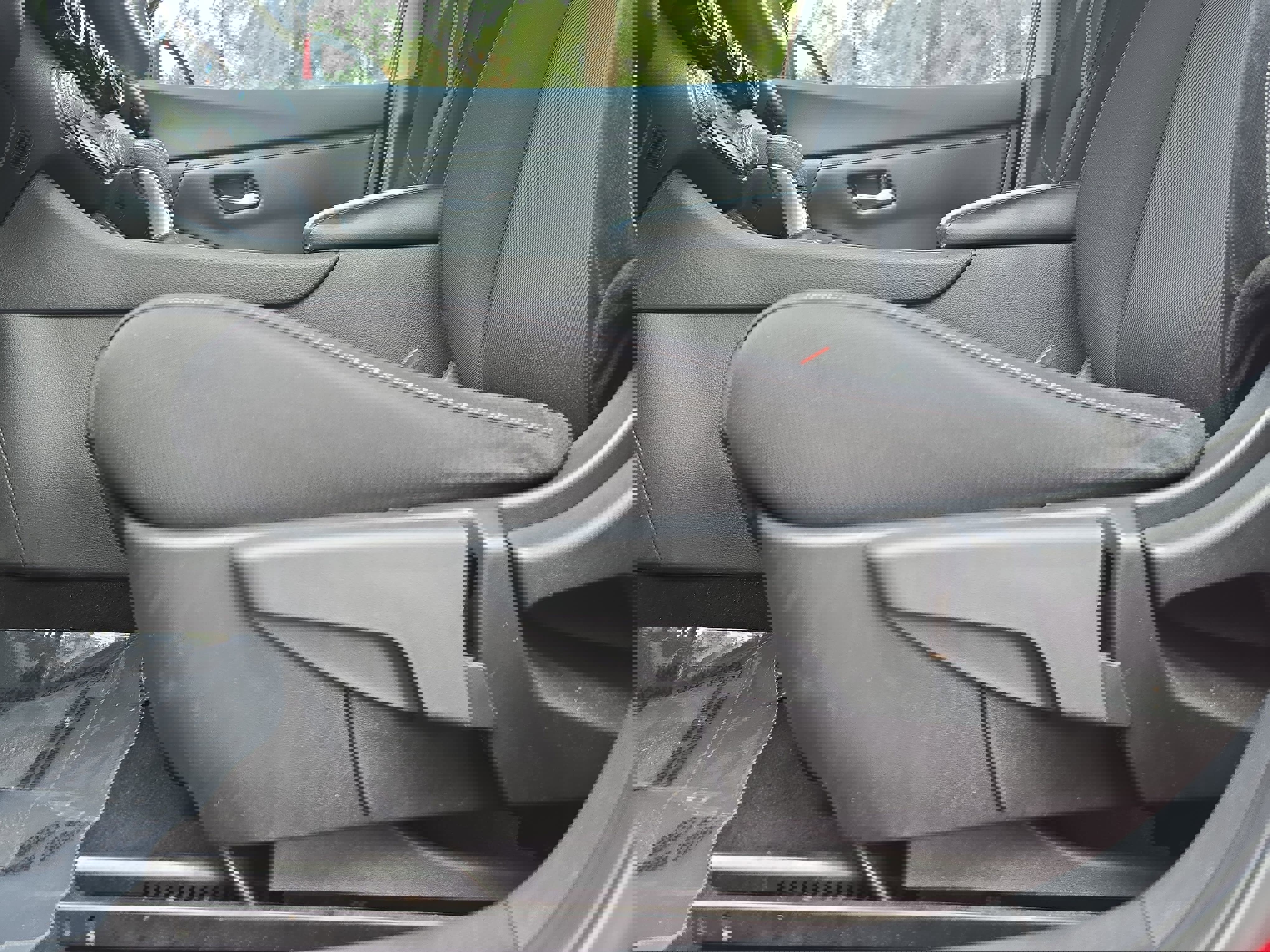 Used 2022 Nissan Sentra SV w/ All-Weather Package image 27