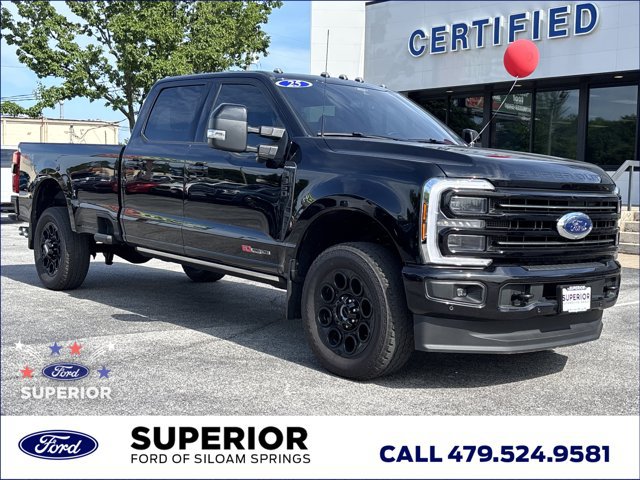 Used 2025 Ford F350 Platinum AWD/4WD image 1