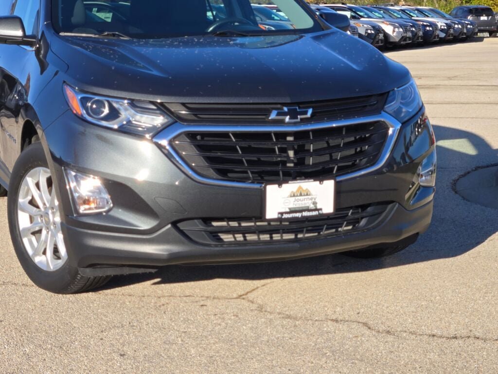 Used 2018 Chevrolet Equinox LT image 3