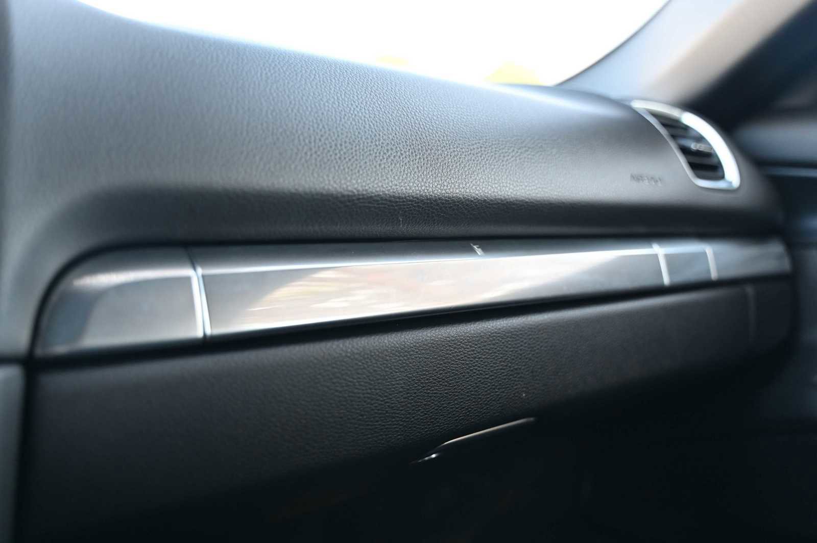Used 2013 Porsche Boxster image 16