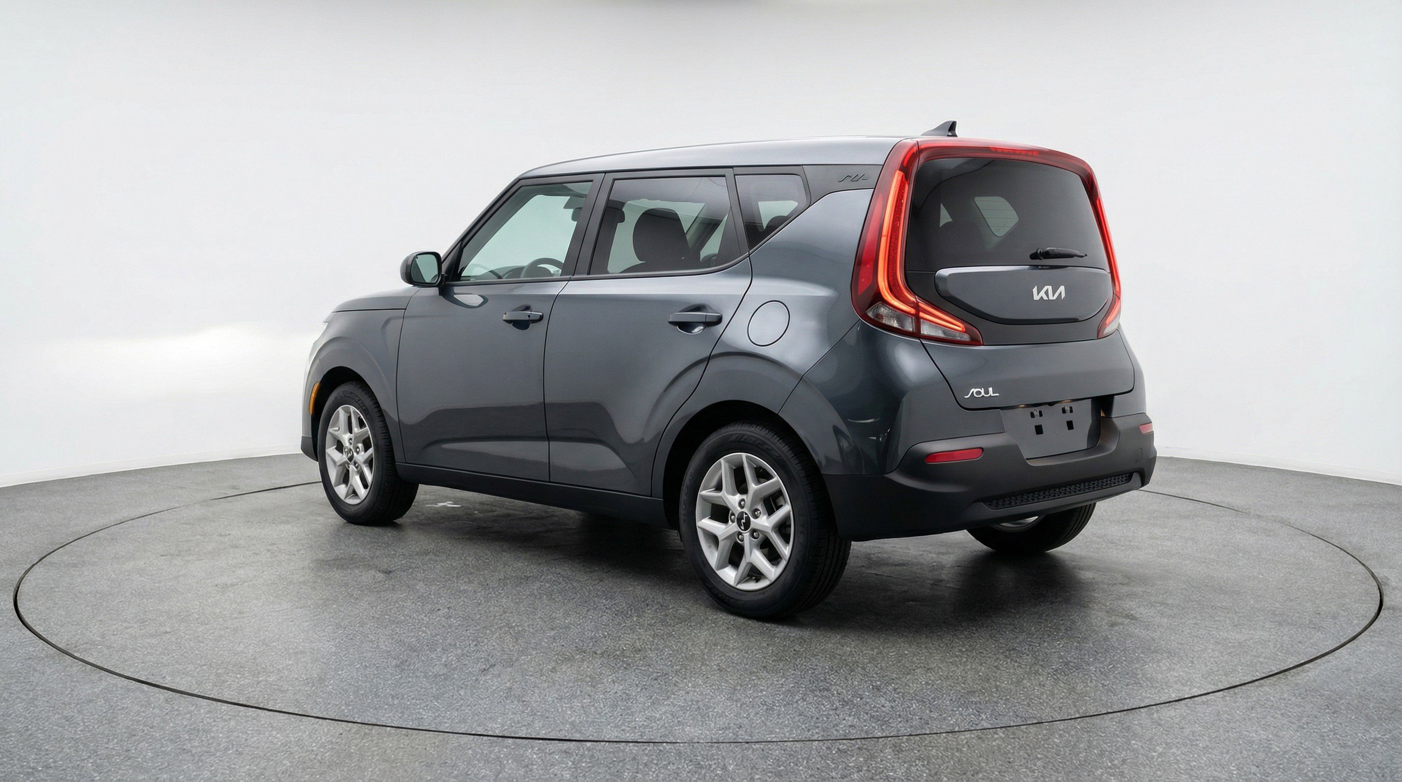 Used 2025 Kia Soul LX w/ LX Technology Package image 6