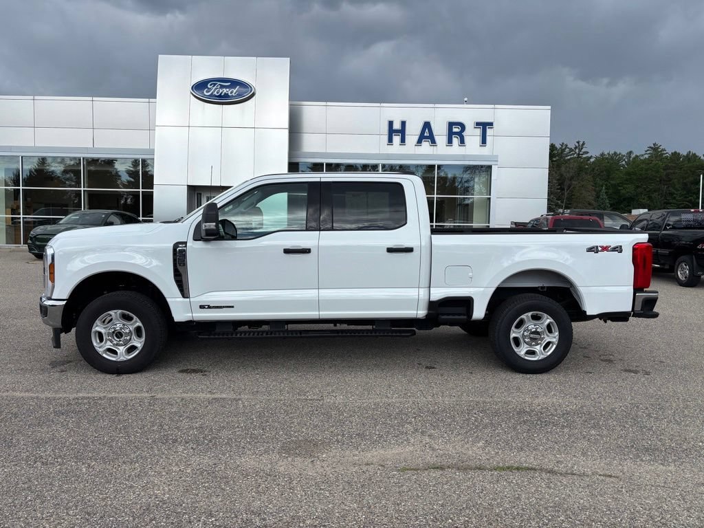 Used 2025 Ford F250 XLT AWD/4WD image 6