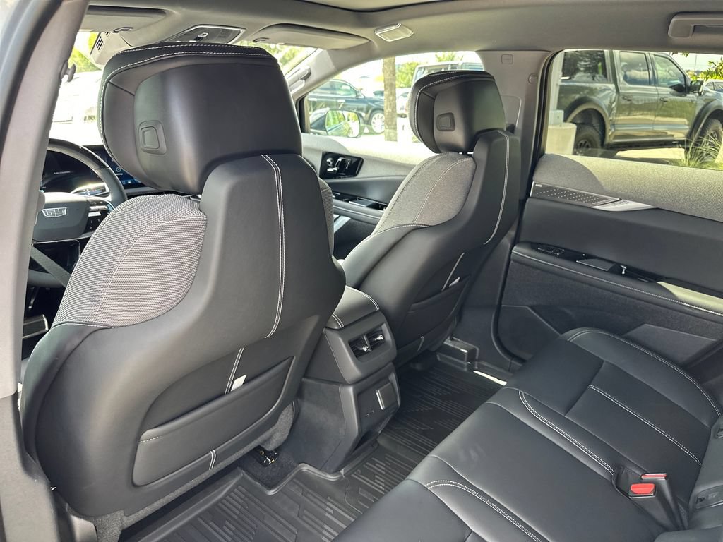New 2027 Cadillac Optiq Sport RWD image 40