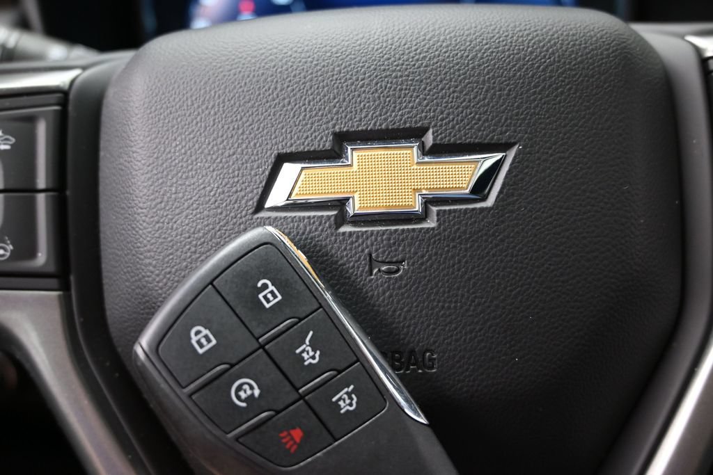 Used 2023 Chevrolet Tahoe Premier w/ Advanced Technology Package AWD/4WD image 44