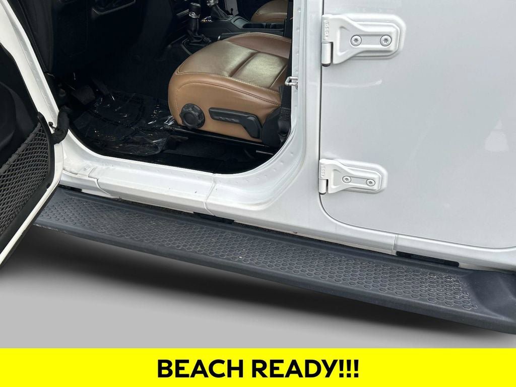 Used 2022 Jeep Wrangler Unlimited Sahara w/ Safety Group image 21