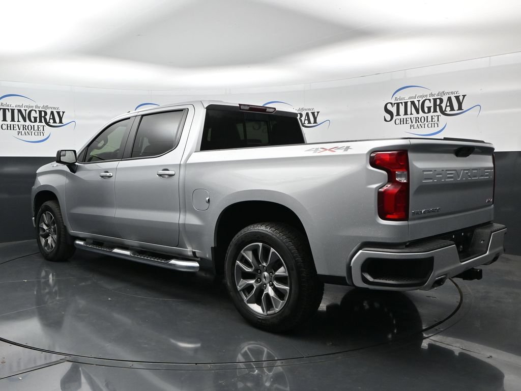 Used 2021 Chevrolet Silverado 1500 RST w/ Convenience Package II AWD/4WD image 5