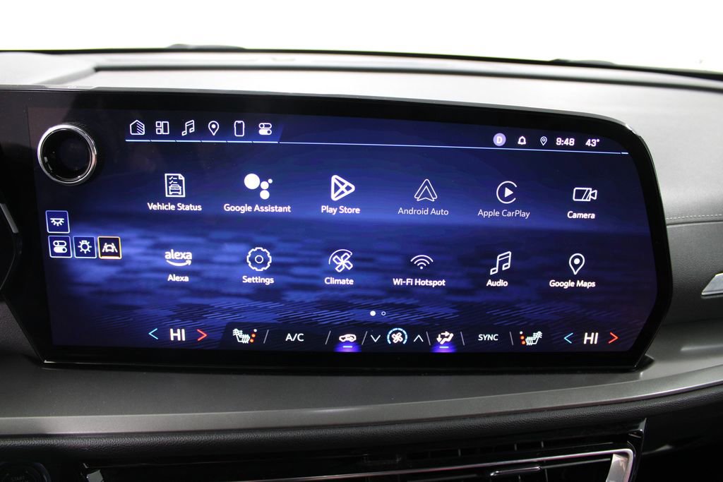 Used 2024 Chevrolet Traverse LT image 33