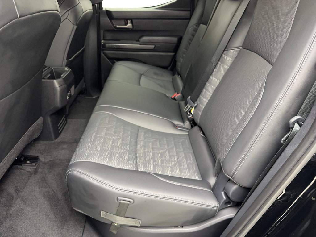 Used 2025 Toyota Tacoma TRD Off-Road w/ TRD Off Road Premium Package AWD/4WD image 35