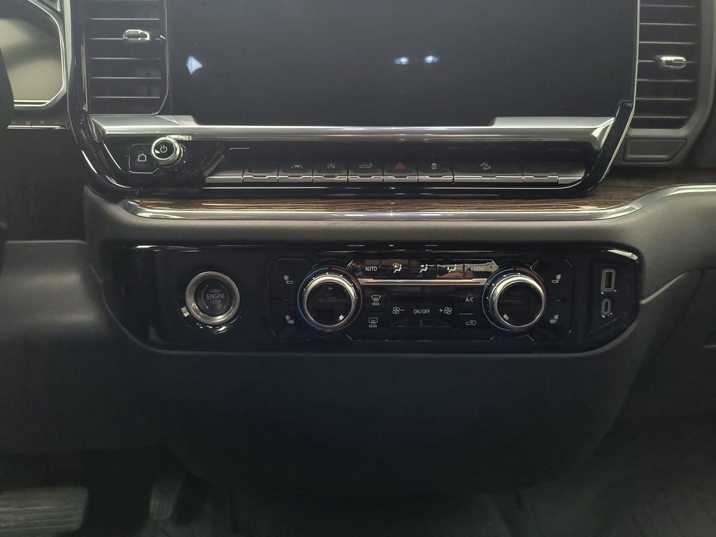 Used 2023 GMC Sierra 1500 Elevation image 26