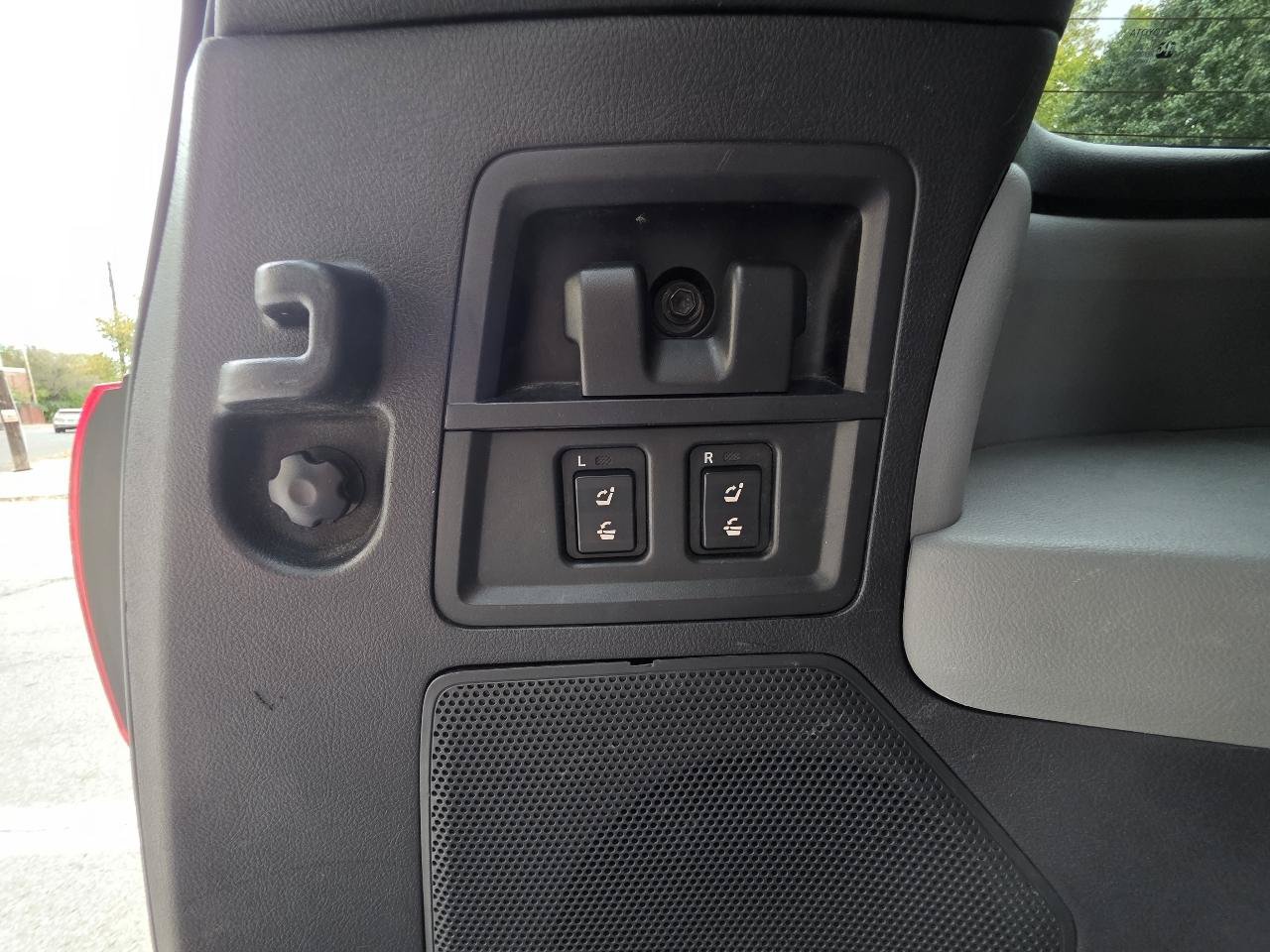 Used 2008 Toyota Sequoia Limited AWD/4WD image 81
