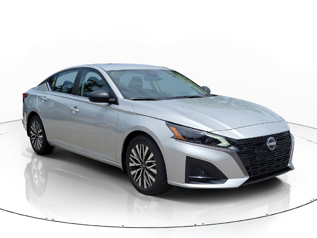 New 2026 Nissan Altima 2.5 SV FWD image 3
