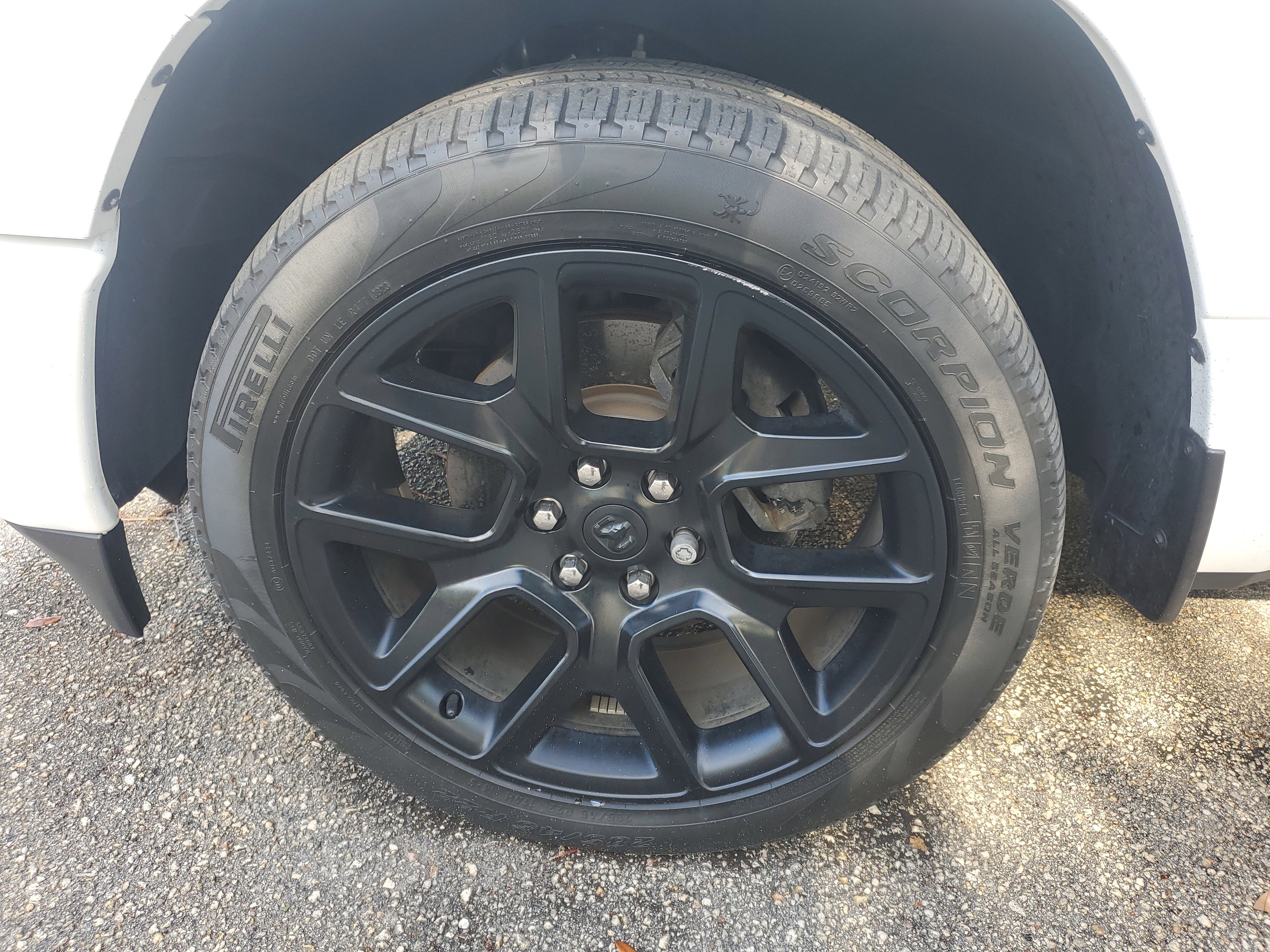 Used 2023 RAM 1500 Laramie image 6
