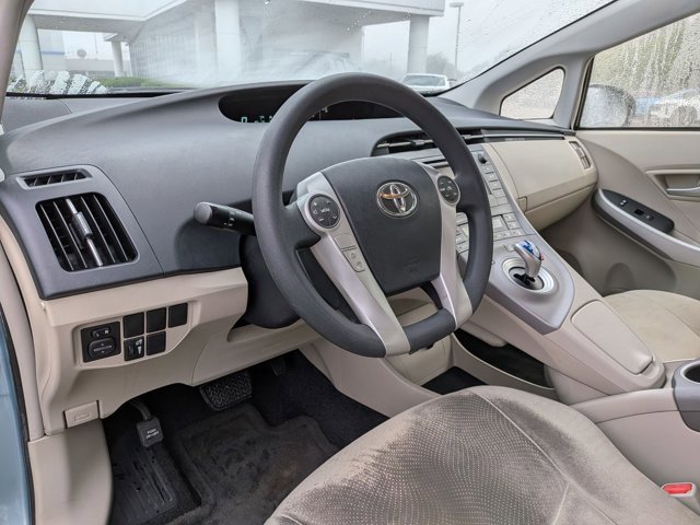 Used 2014 Toyota Prius Two image 10