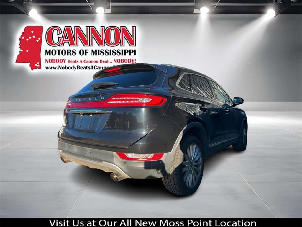 Used 2019 Lincoln MKC Premiere image 2