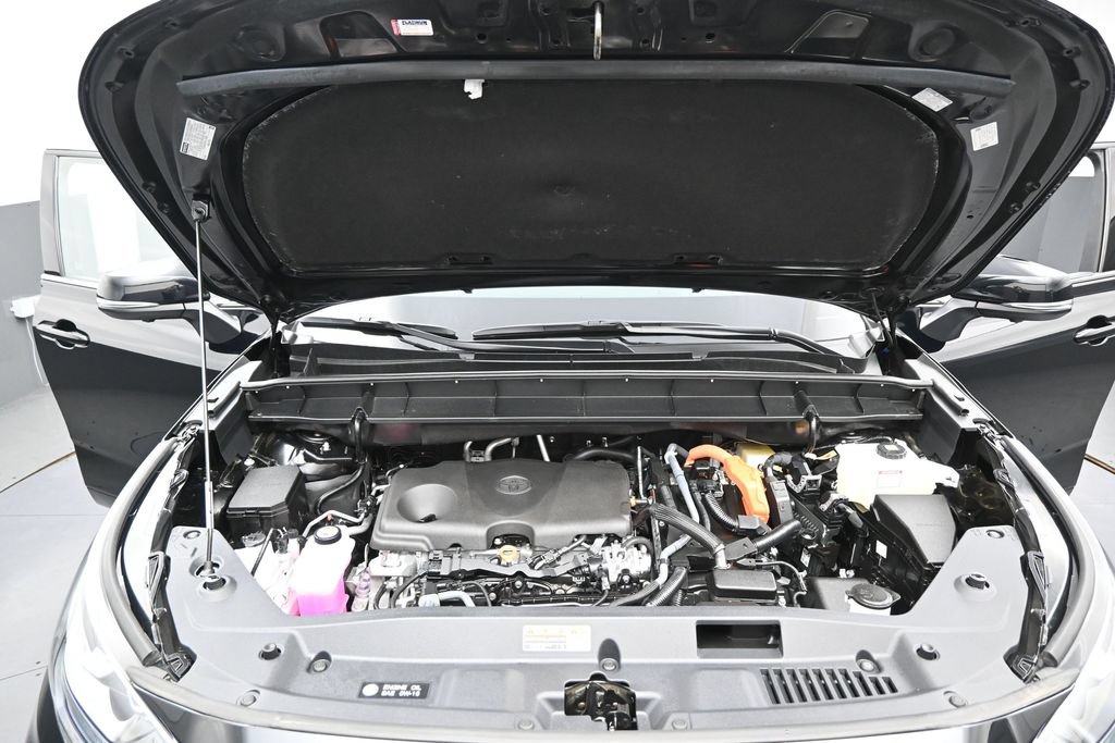 Used 2026 Toyota Highlander Platinum AWD/4WD image 39