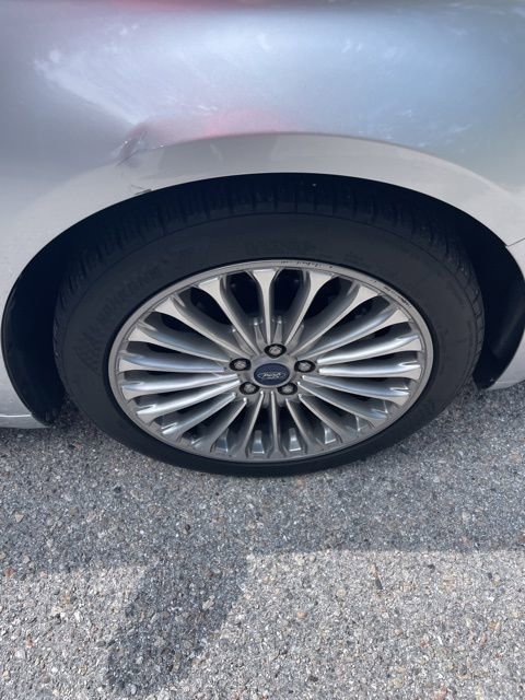 Used 2014 Ford Fusion Titanium FWD image 7