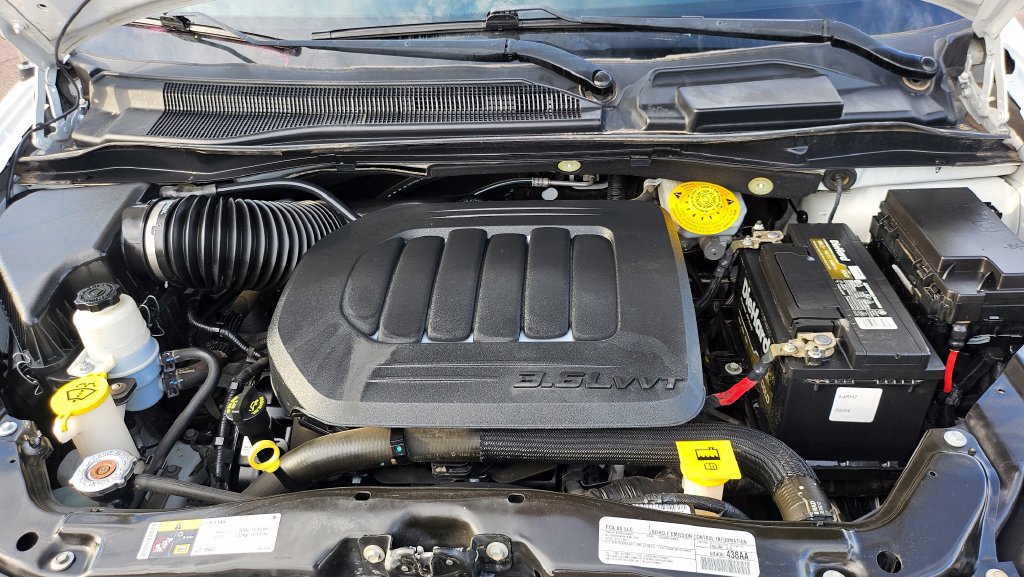 Used 2019 Dodge Grand Caravan SE FWD image 39