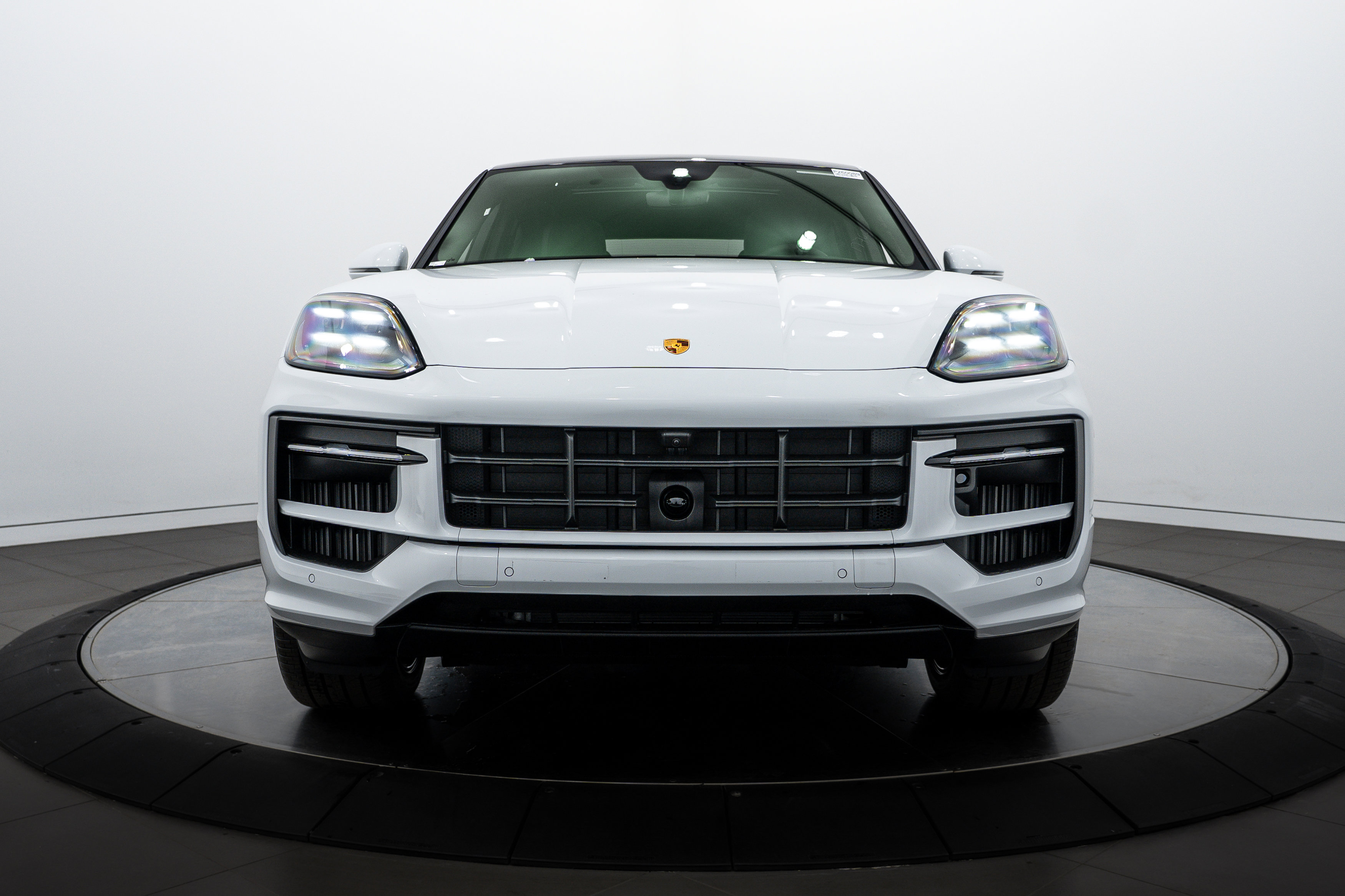 New 2026 Porsche Cayenne E-Hybrid Coupe image 10