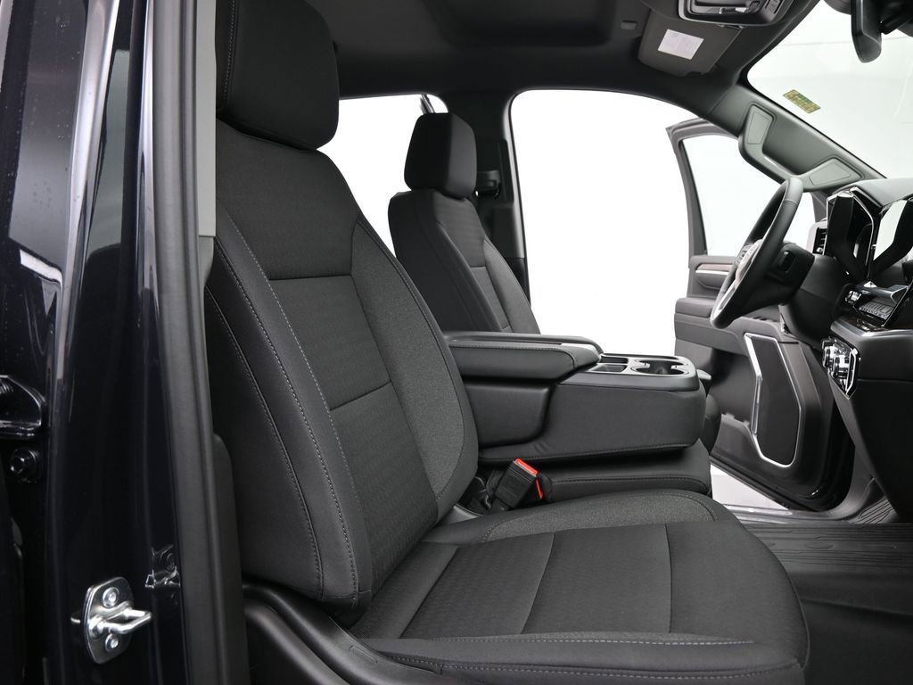 New 2026 GMC Sierra 3500 SLE w/ SLE Value Package image 24