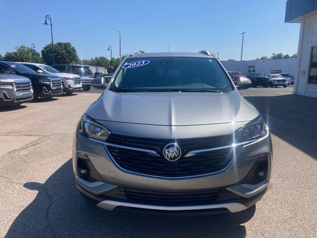 Used 2023 Buick Encore GX Select FWD image 2