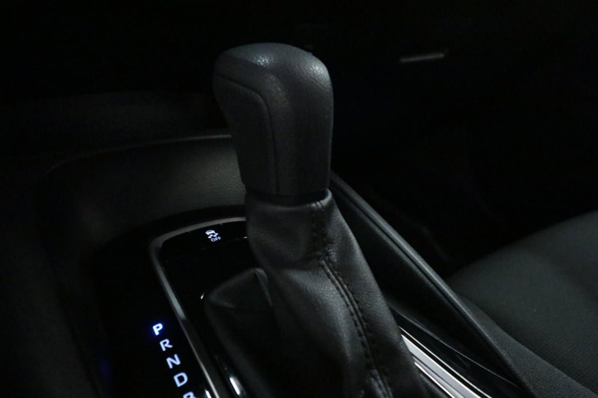 Used 2023 Toyota Corolla LE FWD image 9
