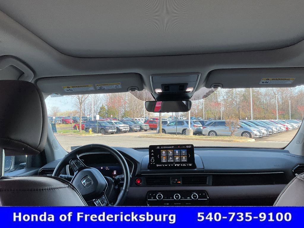 Certified 2025 Honda Pilot Elite image 48