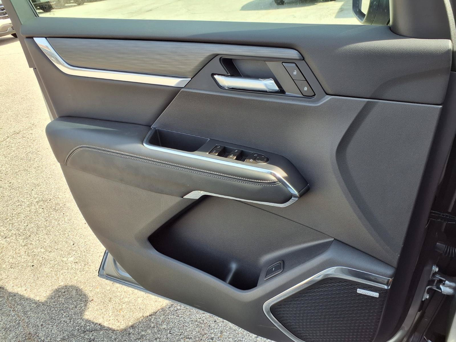 New 2026 GMC Acadia Elevation w/ Black Edition FWD image 16