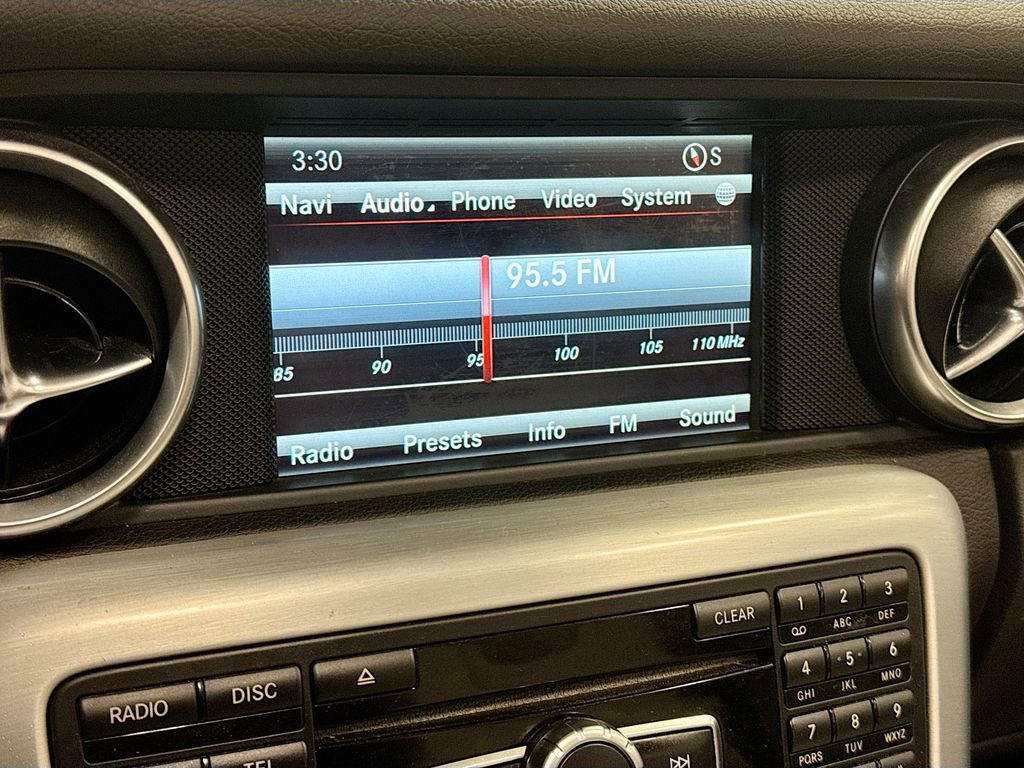 Used 2015 Mercedes-Benz SLK 350 image 15