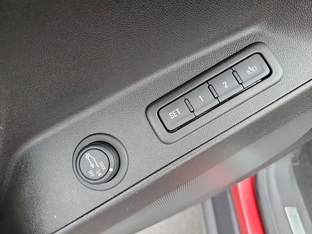 Used 2019 Chevrolet Equinox Premier image 30