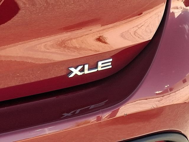 Used 2023 Toyota Highlander XLE image 36